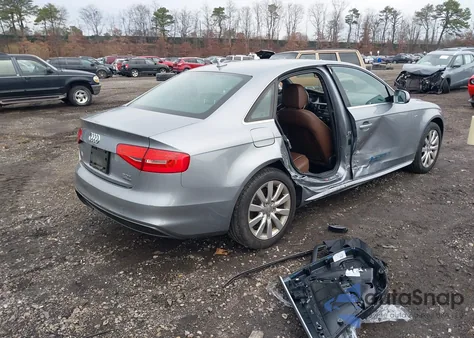 2016 Audi A4 2.0T Premium из США, поврежденный, VIN WAUBFAFL3GA002888